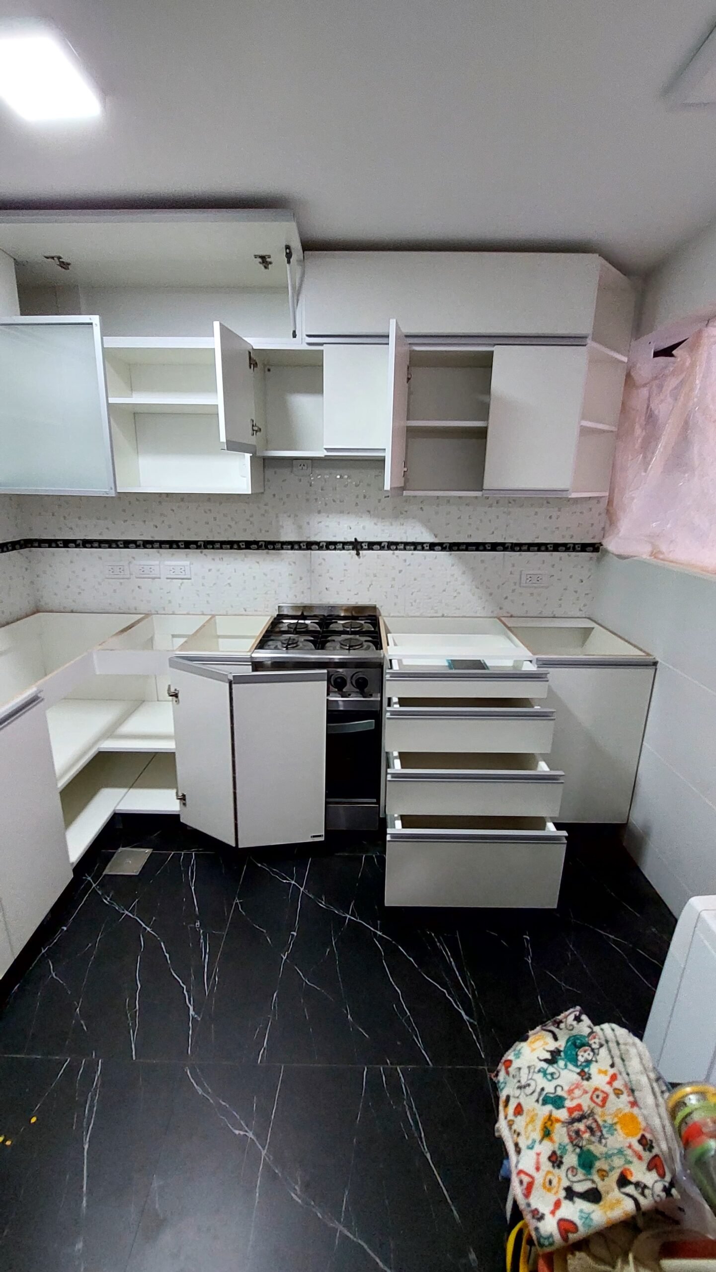 Cocina a medida Halcón Blanco